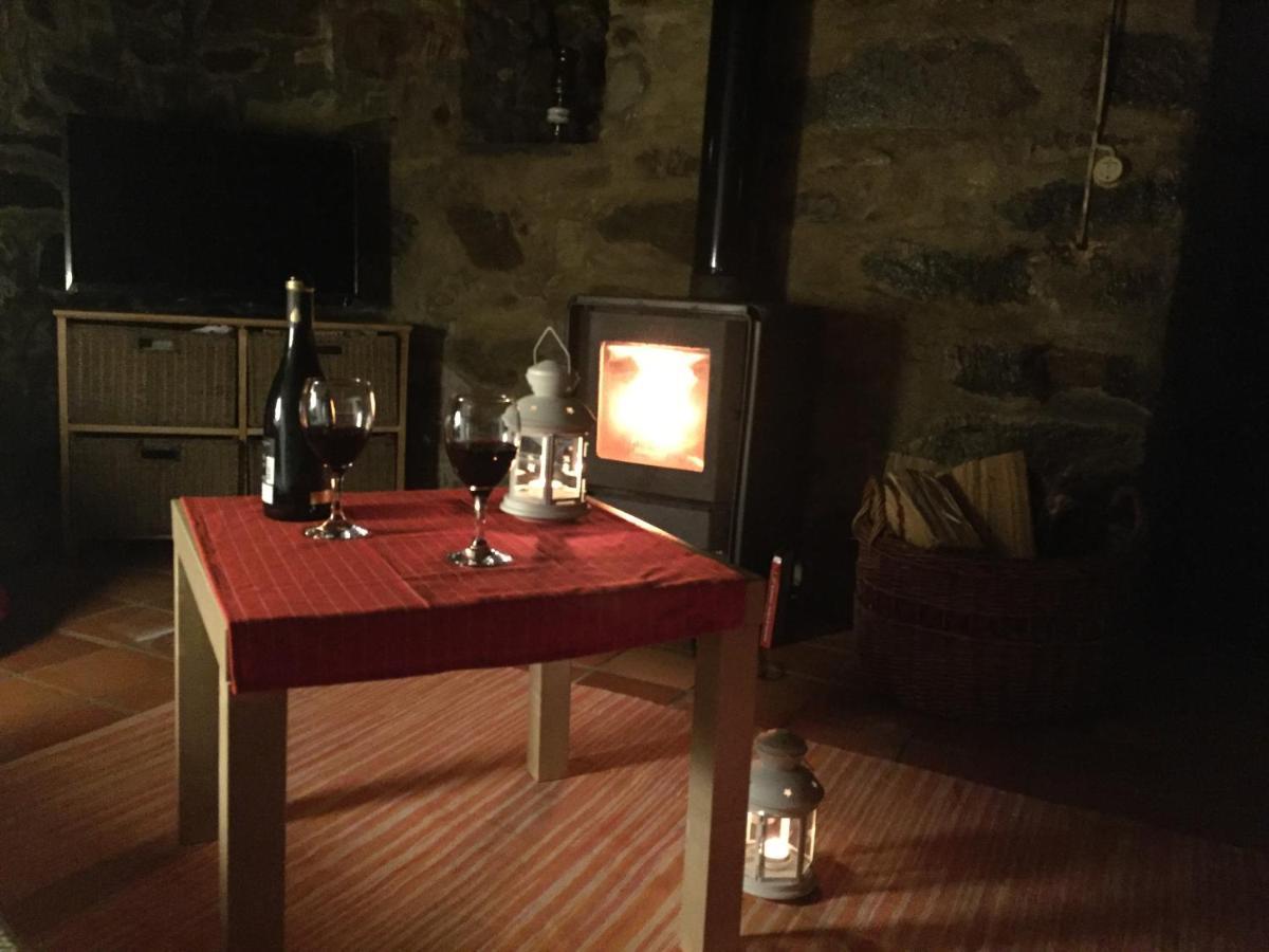Casa Em Xisto Na Serra Da Lousa, Gondramaz Habitación foto